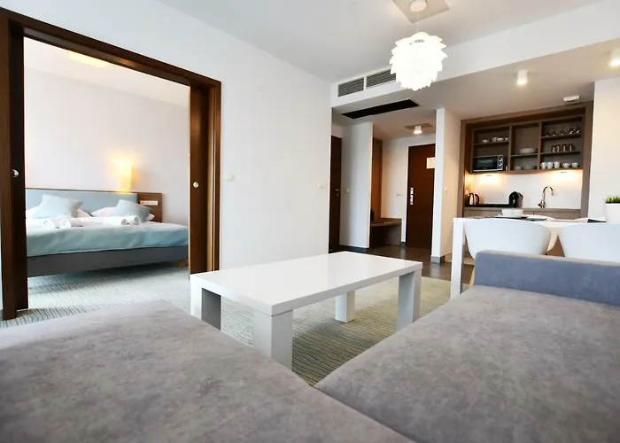 מלון Baltic Plaza קולובז'ג